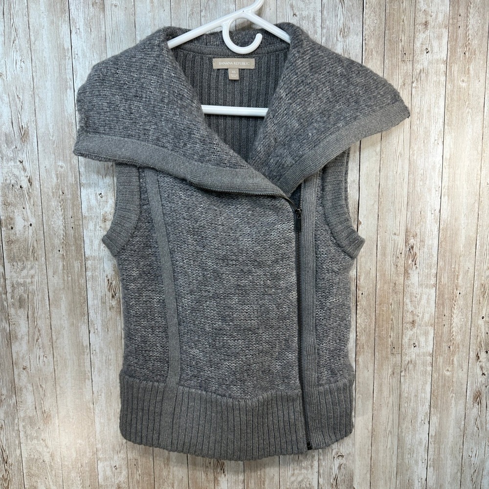 Banana Republic Womens Gray Asymmetrical Zipper Cowl Neck Knit Sweater Vest‎ XS